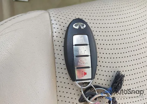 2015 Infiniti Q70L 3.7 z USA, uszkodzony, nr VIN JN1BY1PP7FM600884